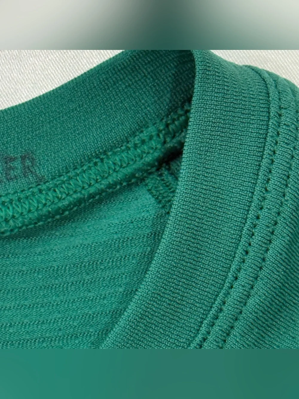 Lululemon Swiftly Tech Cropped Short Sleeve Shirt 2.0 Size 0 Cascadia Green Yoga - Picture 7 of 7